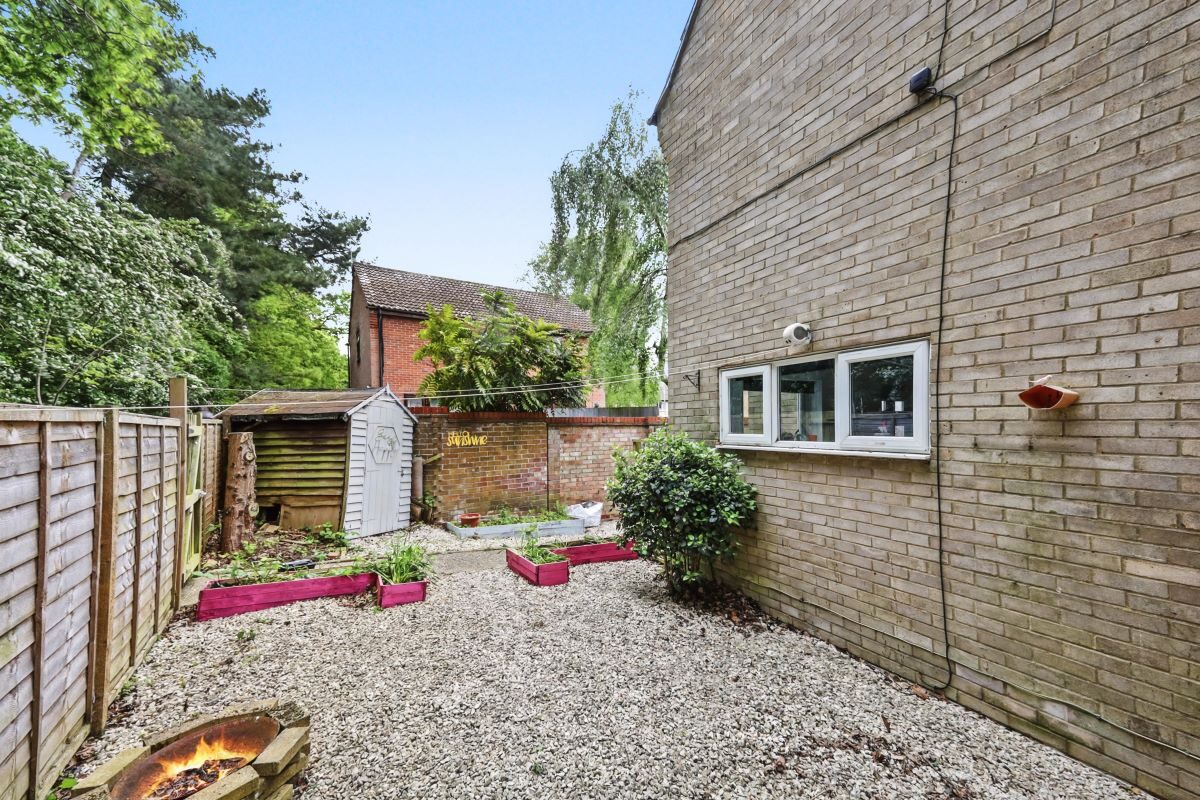 28 Gazelle Court, Colchester, Essex, CO4 9RW lot image - 11