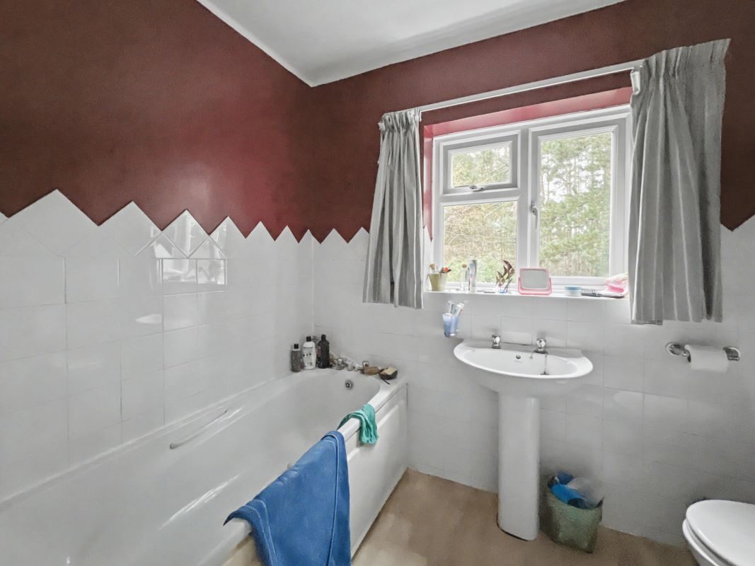 Cantium, Church Lane, Semer, Ipswich, Suffolk, IP7 6JD lot image - 8