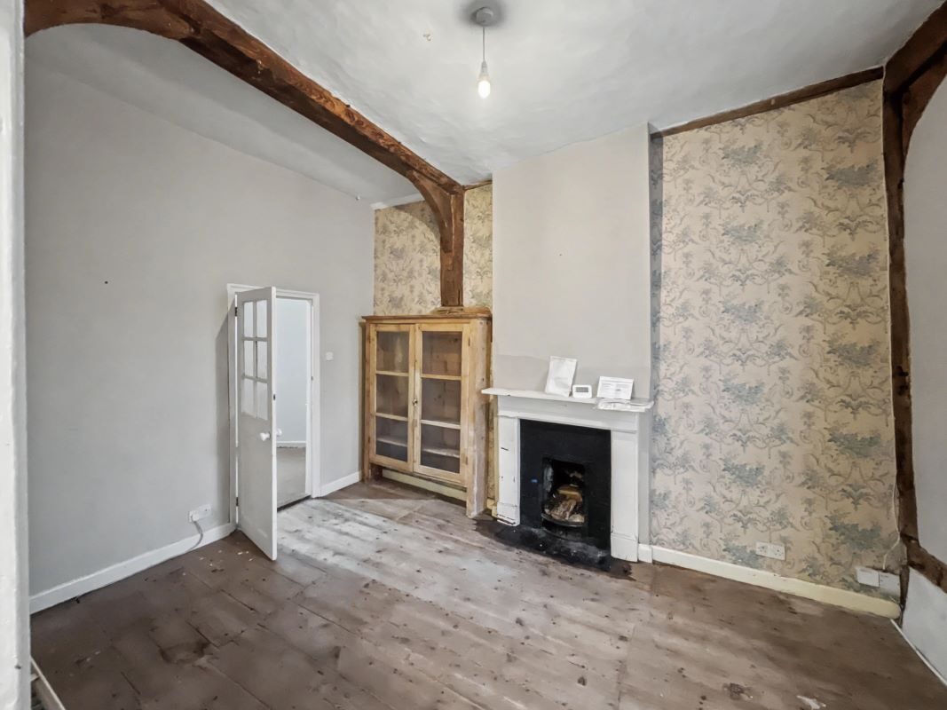 9 Silent Street, Ipswich, Suffolk, IP1 1TF lot image - 2