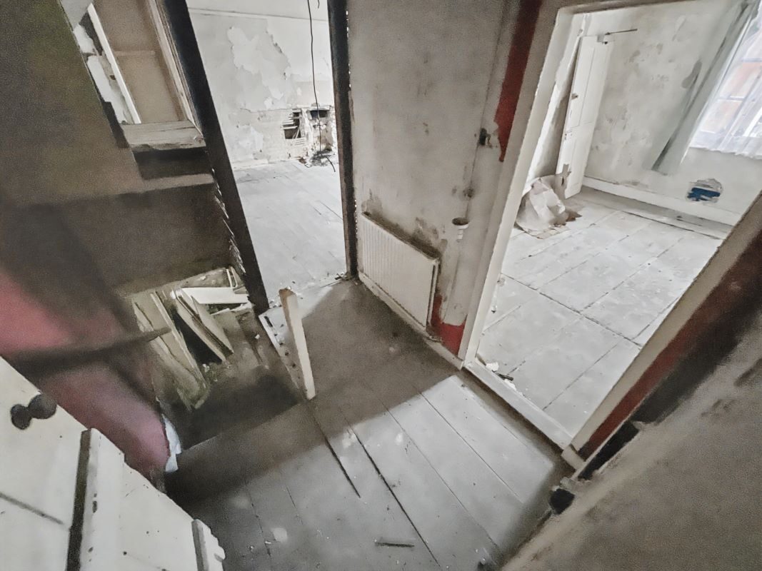 6 London Road, Halesworth, Suffolk, IP19 8LW lot image - 11