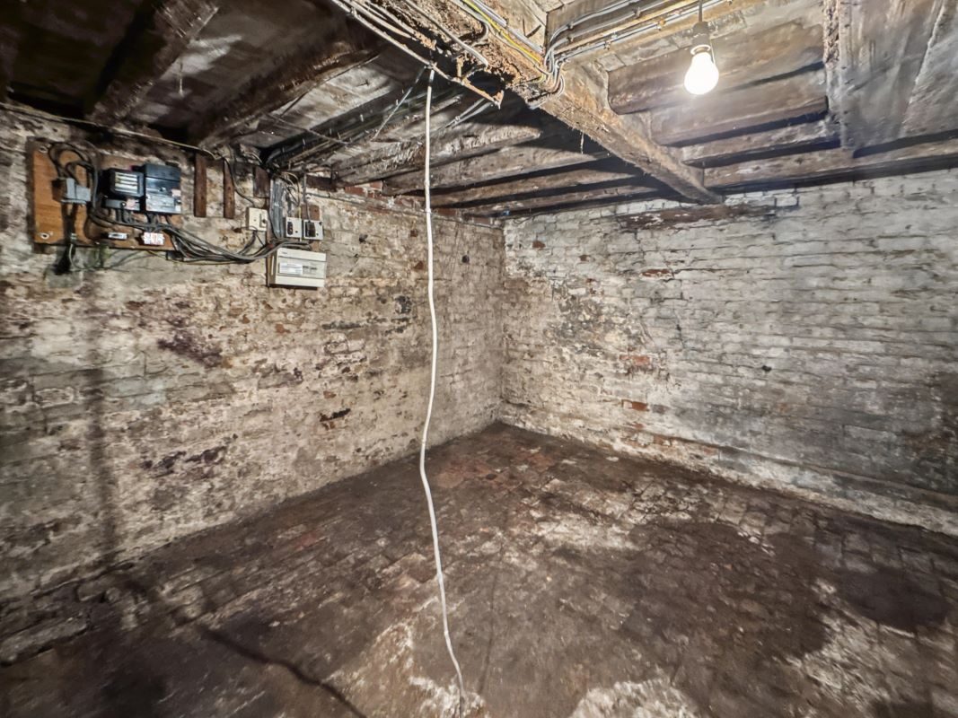 372 Woodbridge Road, Ipswich, Suffolk, IP4 4EU lot image - 18