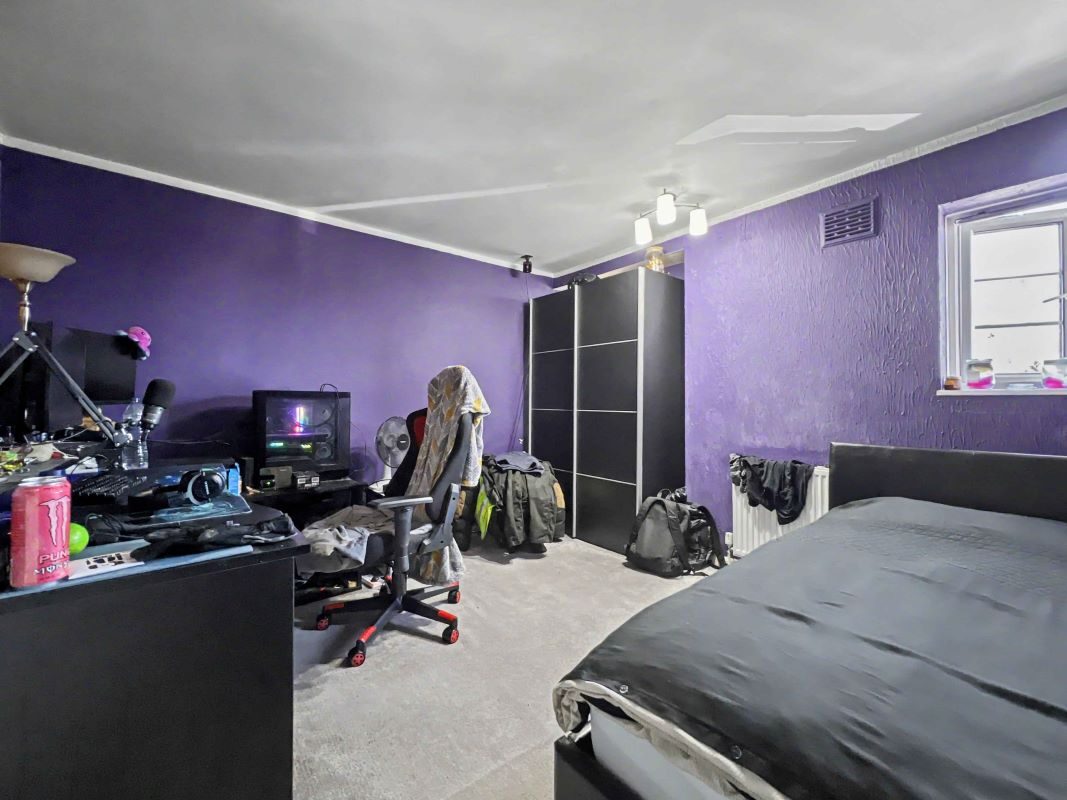 35 - 37 Garrick Way, Ipswich, Suffolk, IP1 6NF lot image - 13