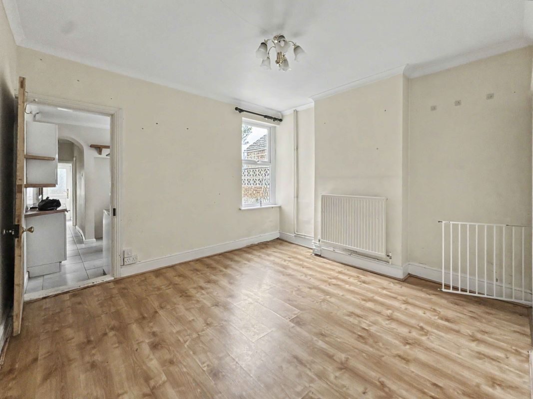 68 Devonshire Road, Ipswich, Suffolk, IP3 8AU lot image - 2