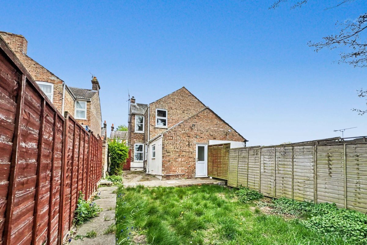 68 Devonshire Road, Ipswich, Suffolk, IP3 8AU lot image - 10