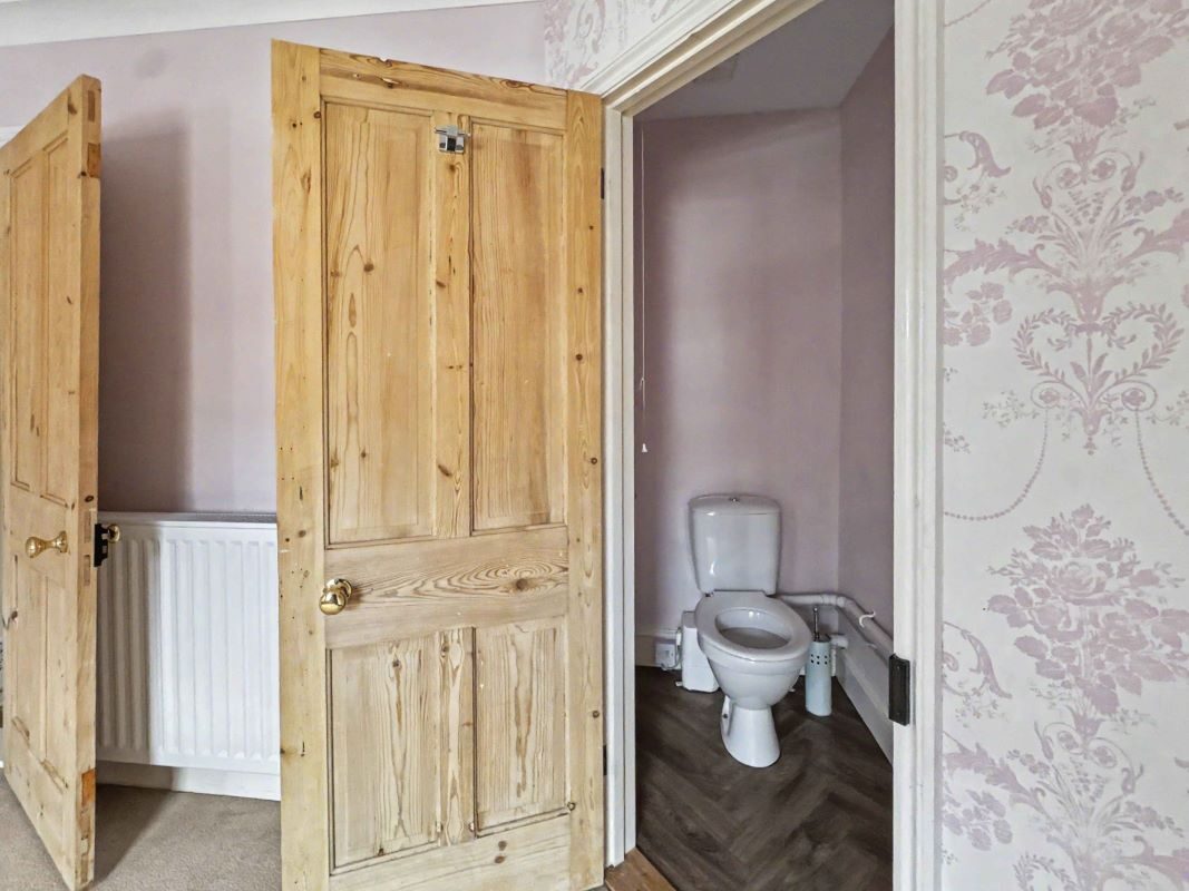 68 Devonshire Road, Ipswich, Suffolk, IP3 8AU lot image - 17