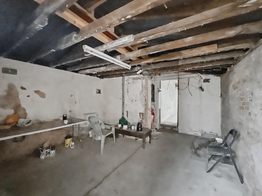 6 London Road, Halesworth, Suffolk, IP19 8LW lot image - 2