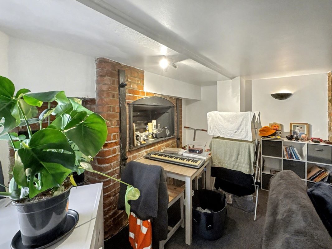 51 Warwick Road, Ipswich, Suffolk, IP4 2QH lot image - 1