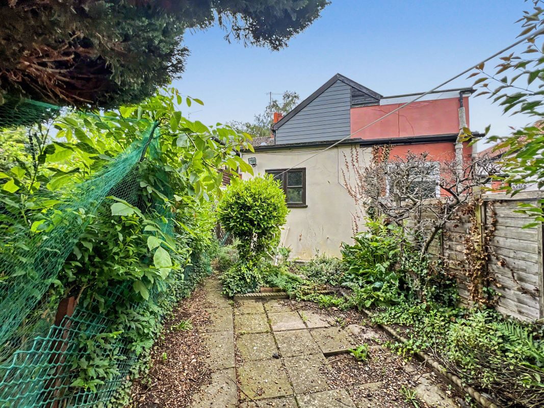 35 High Street, Sproughton, Ipswich, Suffolk, IP8 3AF lot image - 16