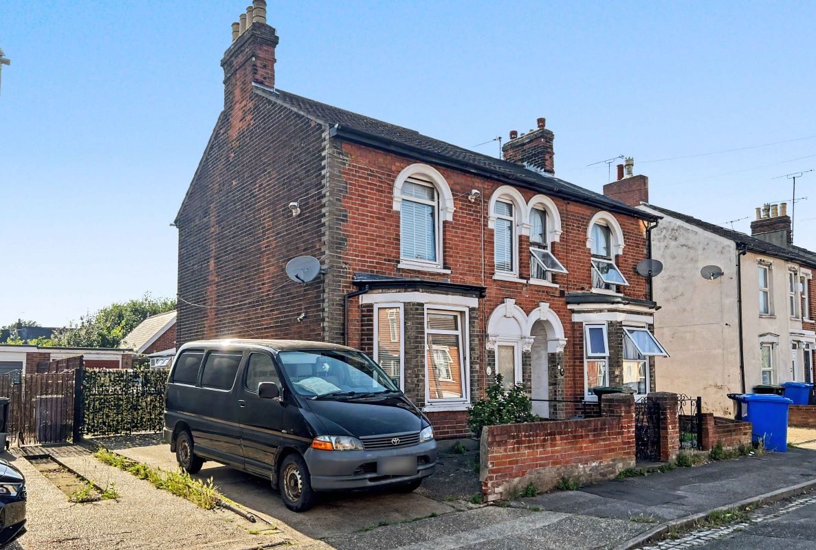 18 Levington Road, Ipswich, Suffolk, IP3 0NJ lot image - 0