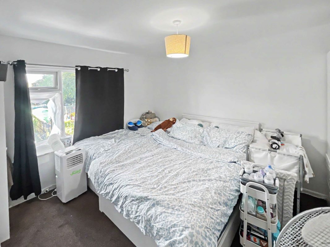501 London Road, Ipswich, Suffolk, IP2 0ST lot image - 5