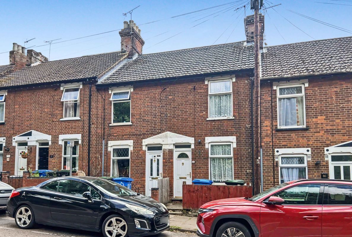 88 Back Hamlet, Ipswich, Suffolk, IP3 8AJ lot image - 0