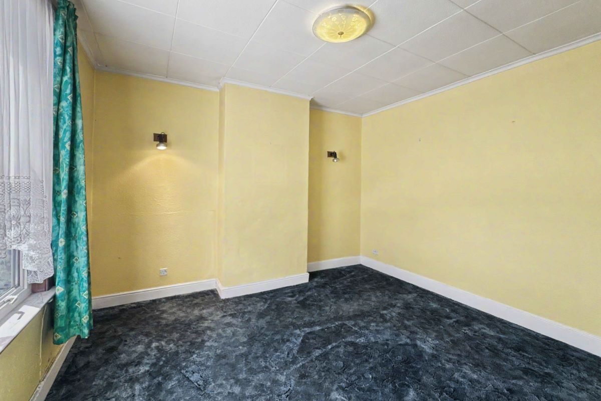29 Palmerston Road, Ipswich, Suffolk, IP4 2NU lot image - 2