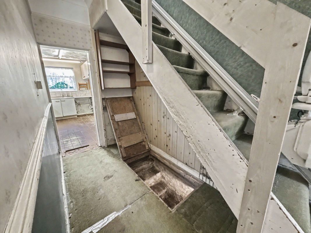 29 Palmerston Road, Ipswich, Suffolk, IP4 2NU lot image - 8