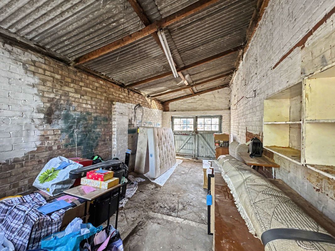 29 Palmerston Road, Ipswich, Suffolk, IP4 2NU lot image - 12