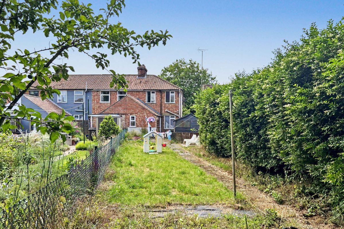 114 Sproughton Road, Ipswich, Suffolk, IP1 5AH lot image - 12