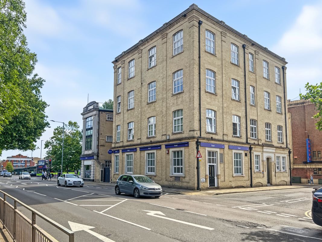 Electric House, Lloyds Avenue, Ipswich, Suffolk, IP1 3LE lot image - 11