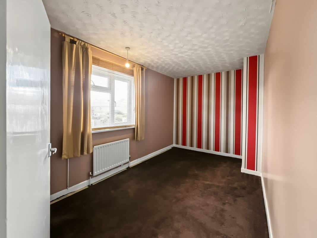 13 Robeck Road, Ipswich, Suffolk, IP3 0HN lot image - 9