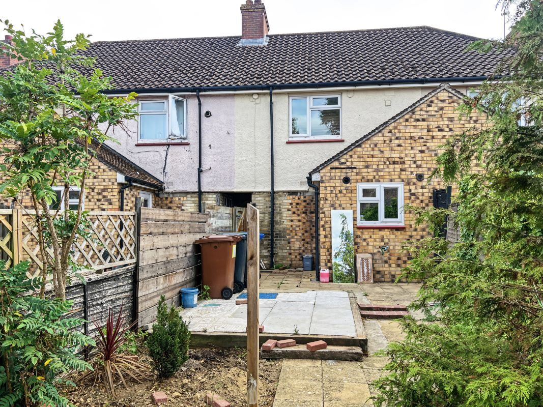 13 Robeck Road, Ipswich, Suffolk, IP3 0HN lot image - 13