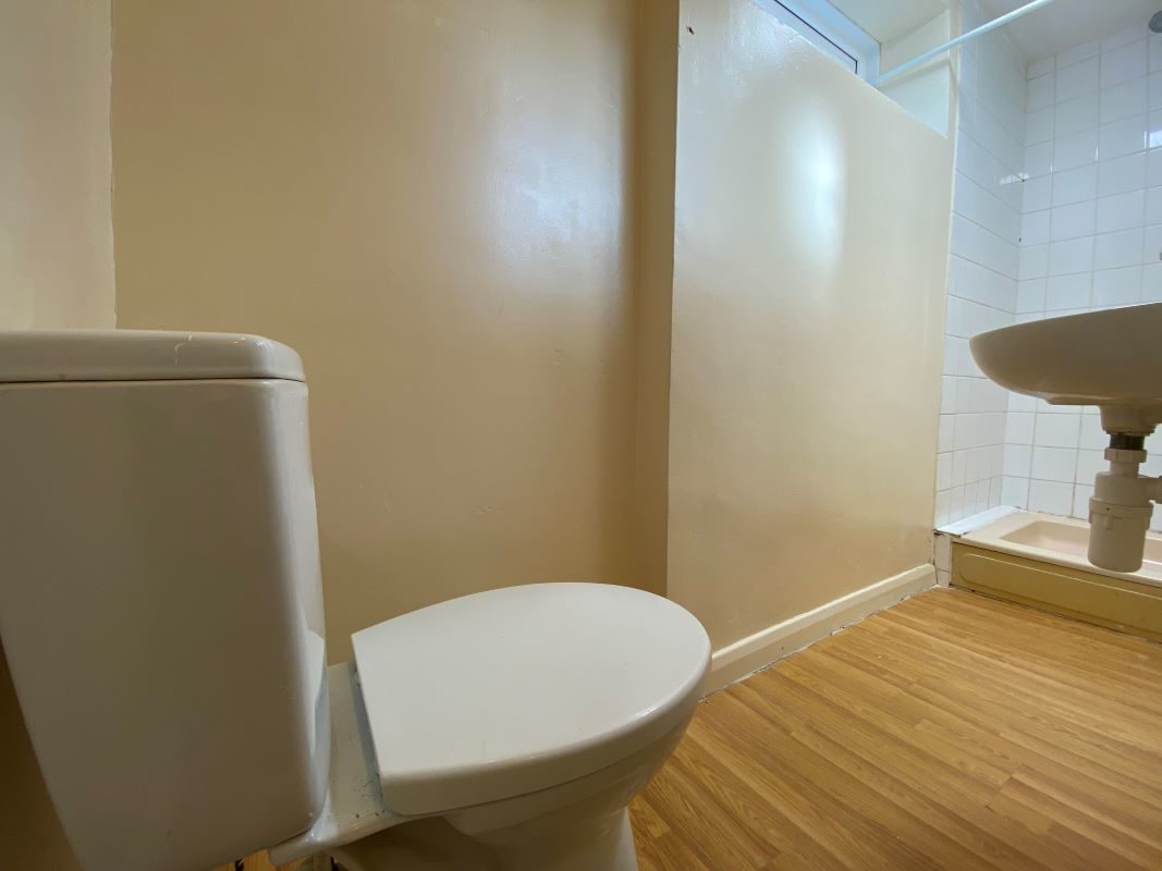 Flat 3,, 8 Dalton Road, Ipswich lot image - 5