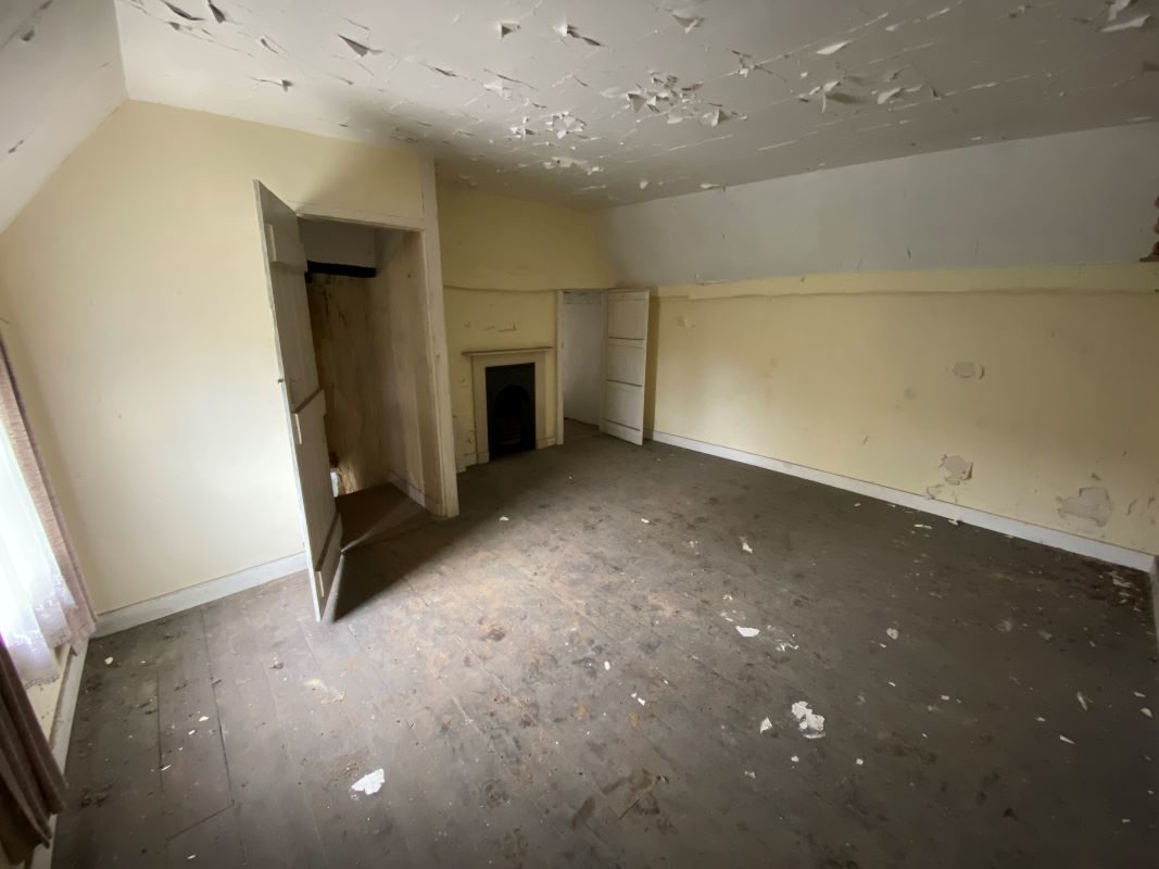 The Forge & Cottage,, Freston Hill, Freston, Ipswich lot image - 6