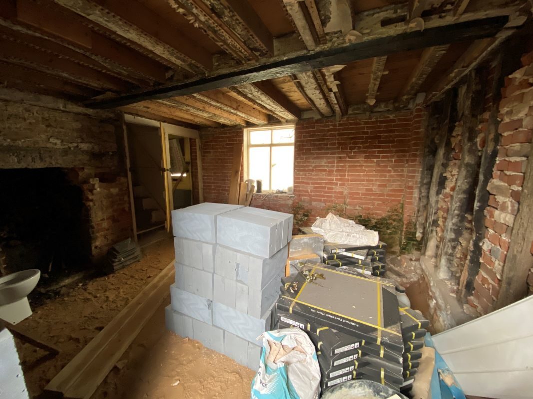 The Forge & Cottage,, Freston Hill, Freston, Ipswich lot image - 11