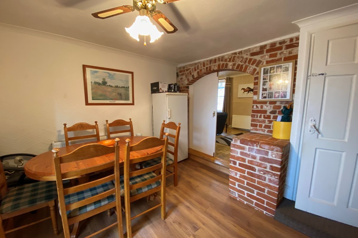 15A High Street, Manningtree lot image - 3