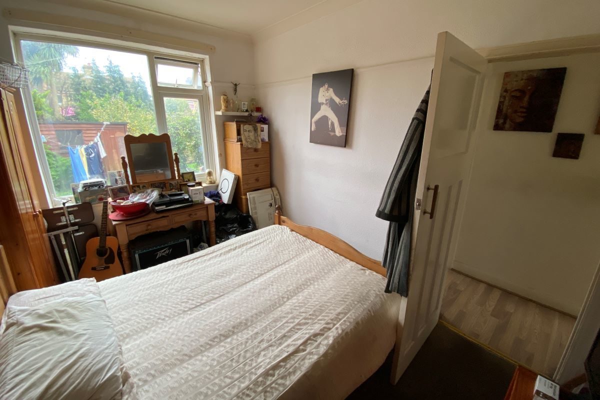 10 & 12 Beaumont Avenue, Clacton-on-Sea lot image - 5