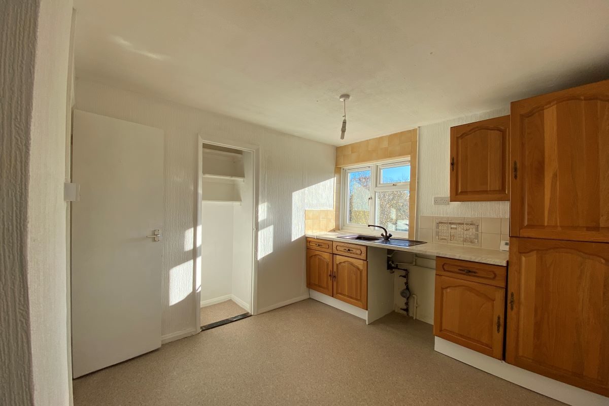 121 Mallard Way, Ipswich lot image - 2