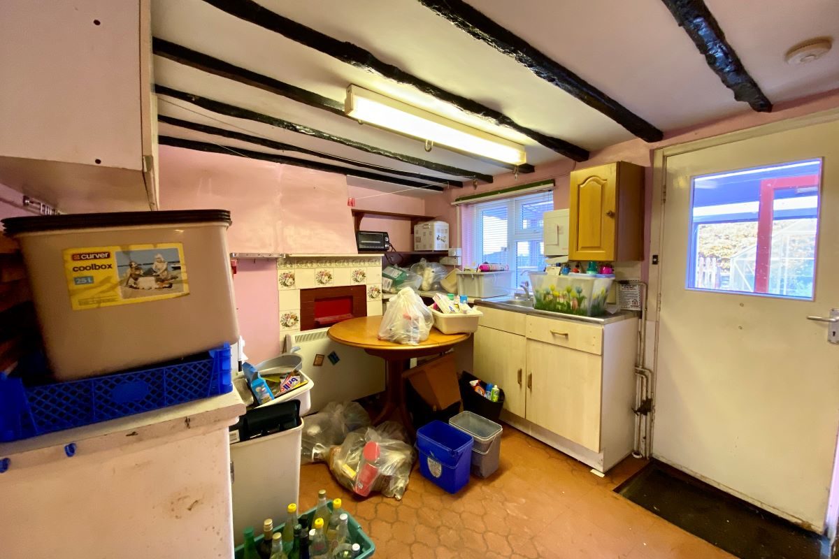 High Purvy,, Martlesham Road, Little Bealings, Woodbridge lot image - 2