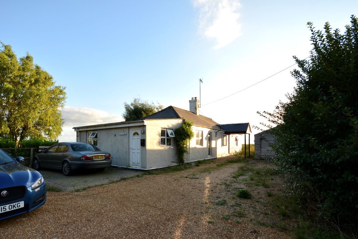 Jemarlee,, Stow Road, Wiggenhall St. Mary, Magdalen, King's Lynn lot image - 1