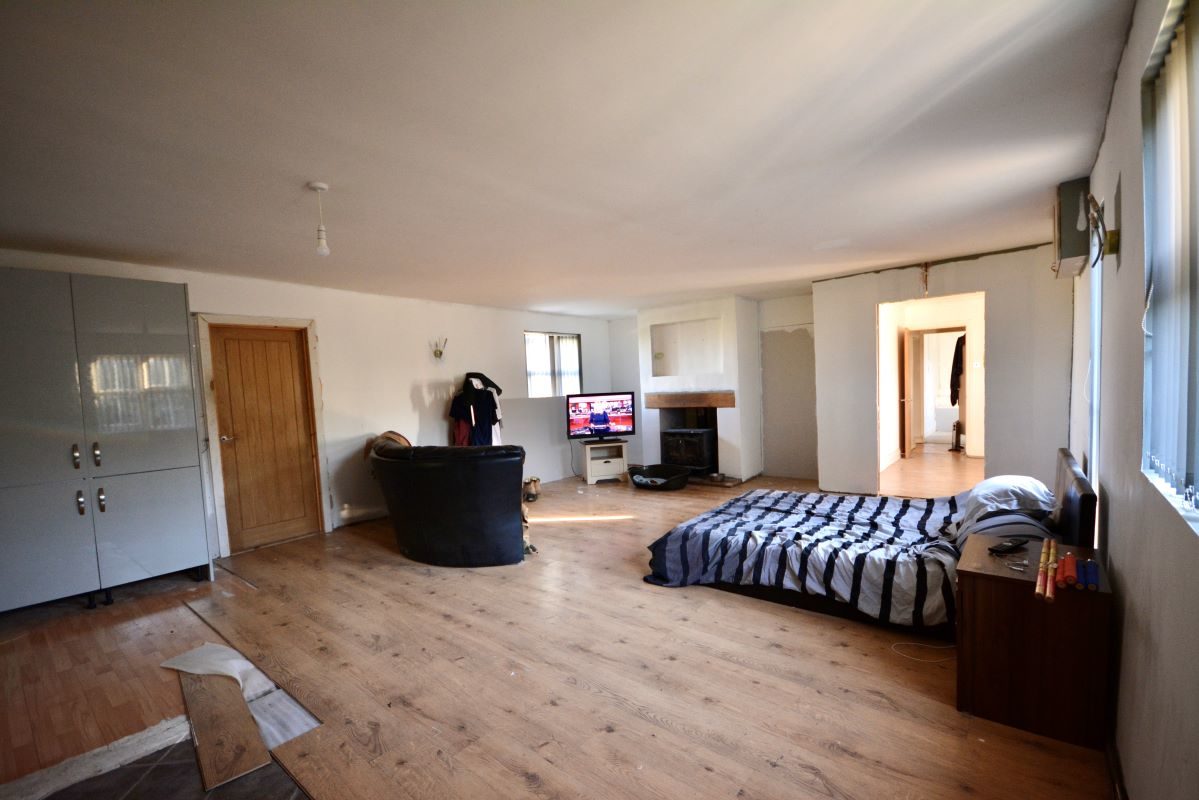 Jemarlee,, Stow Road, Wiggenhall St. Mary, Magdalen, King's Lynn lot image - 6